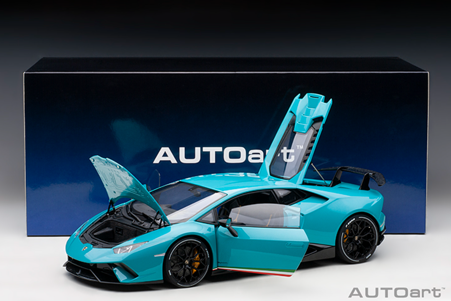 AUTOART Lamborghini Huracan Performante | Blu Glauco 1:12