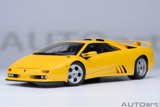 AUTOART Lamborghini Diablo SE30 Jota 1995 | Superfly Yellow 1:18