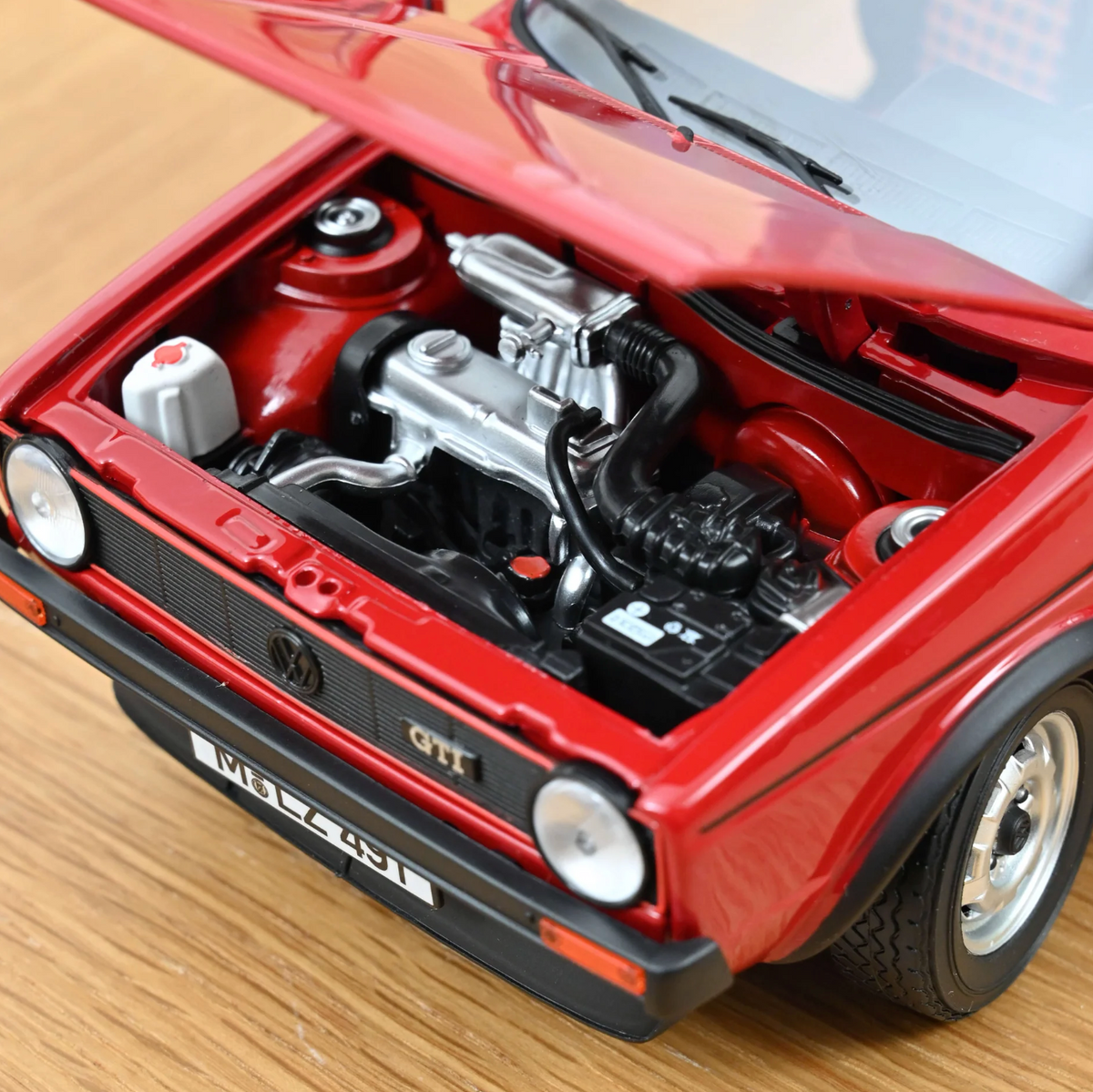 NOREV VW Golf GTI 1976 Red | 1:18 - PRE ORDER