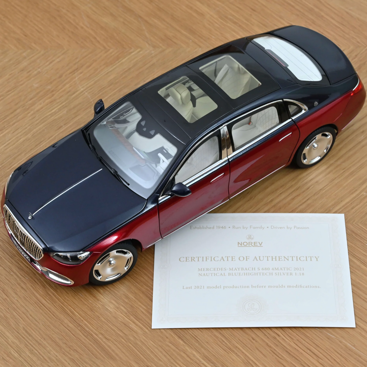 NOREV Mercedes-Maybach S 680 4MATIC 2021 Nautical Blue/Patagonia Red | 1:18 - PRE ORDER