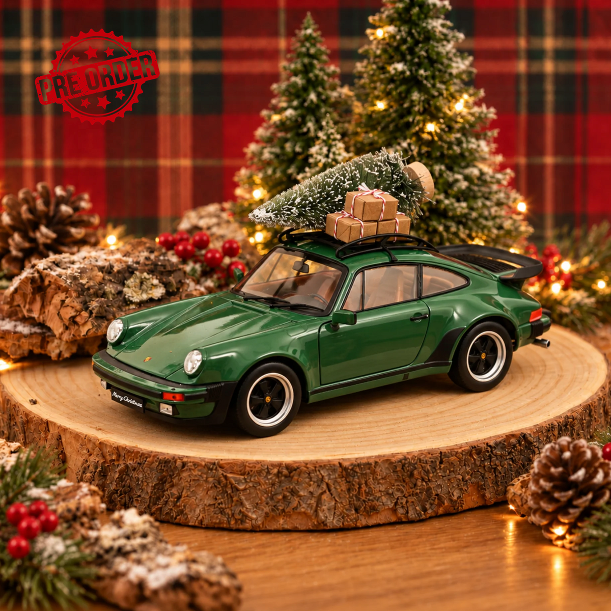 NOREV Porsche 911 Turbo 3.3 1980 Green Christmas | 1:18 Limited Edition - PRE ORDER