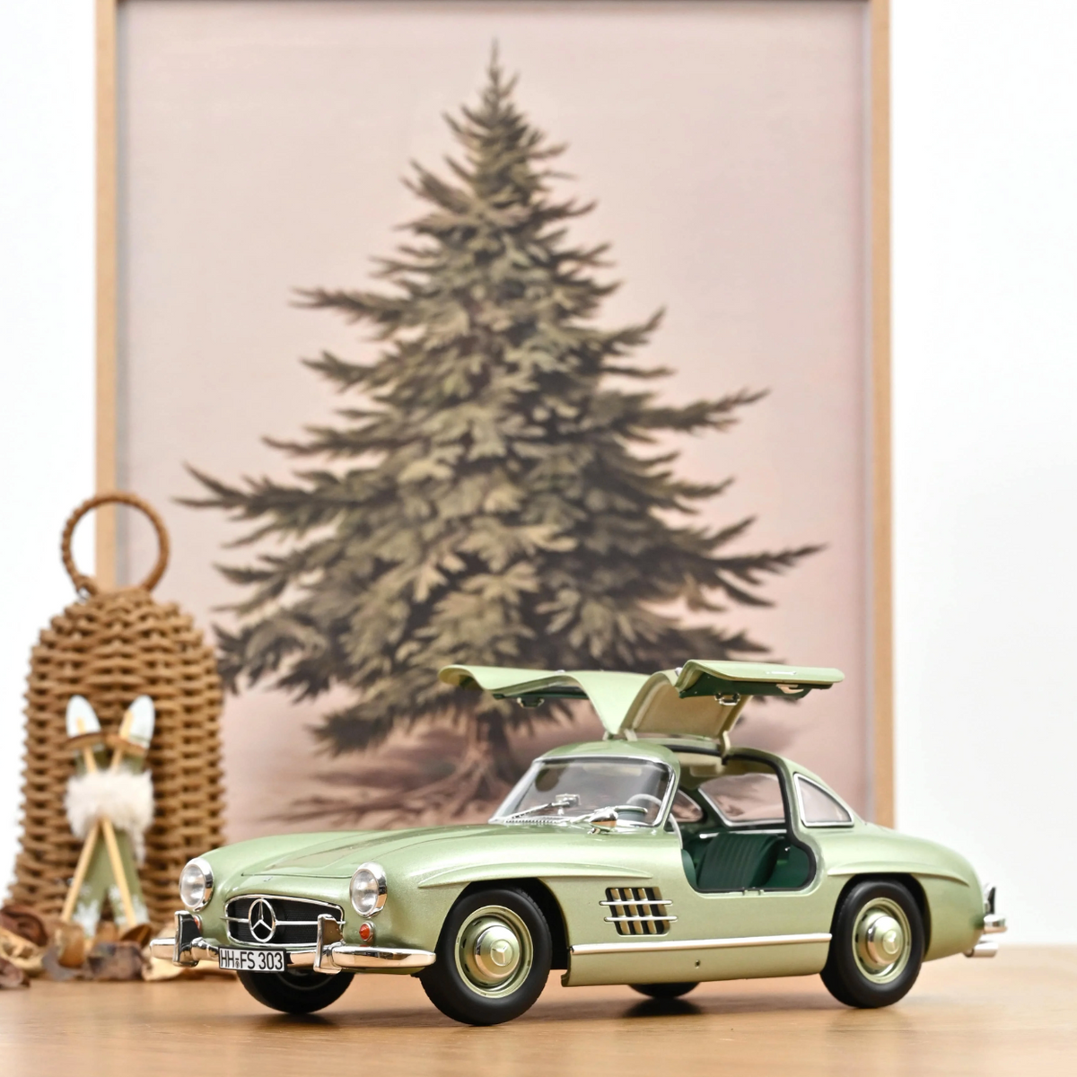 NOREV Mercedes-Benz 300 SL 1954 Green Light Metallic | 1:18 - Limited Edition - PRE ORDER