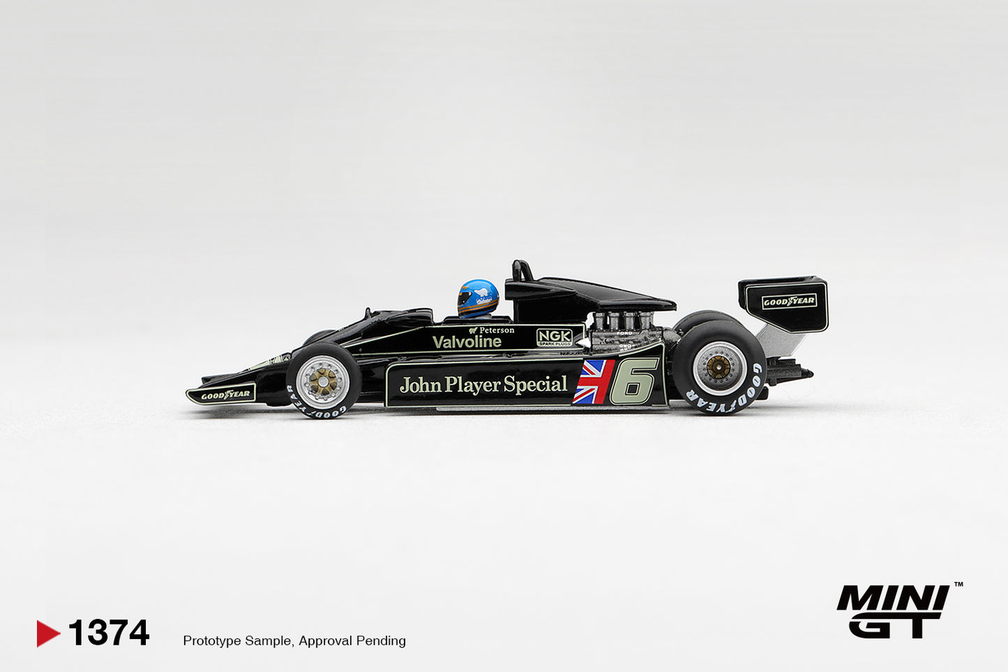 MINI GT Lotus 78 #6 Ronnie Peterson 1978 S. African GP Winner | 1374 - PRE ORDER