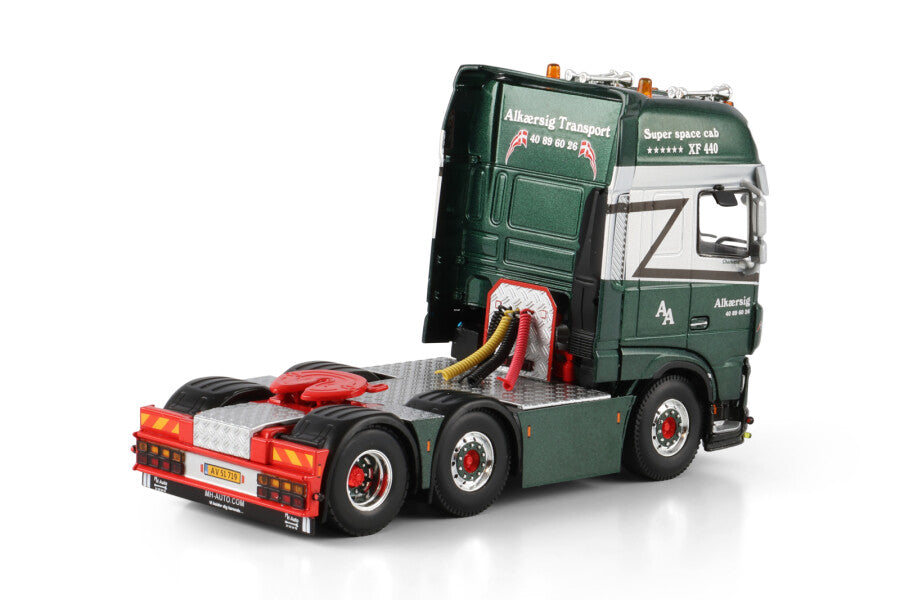 WSI MODELS DAF XF Super Space Cab 6X2 Twin Steer | Allan Alkaersig 1:50