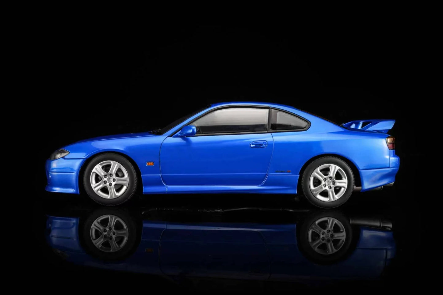 MOTORHELIX Nissan Silvia (S15) Spec-R Aero 1999 Blue Met | 1:18 - PRE ORDER