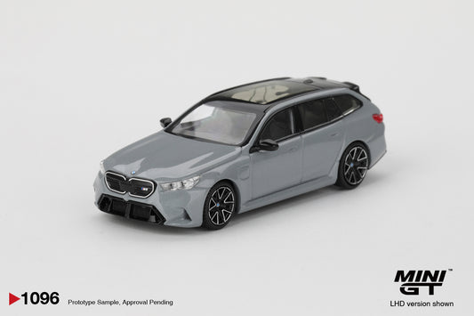 MINI GT BMW M5 Touring Brooklyn Grey Metallic | 1096