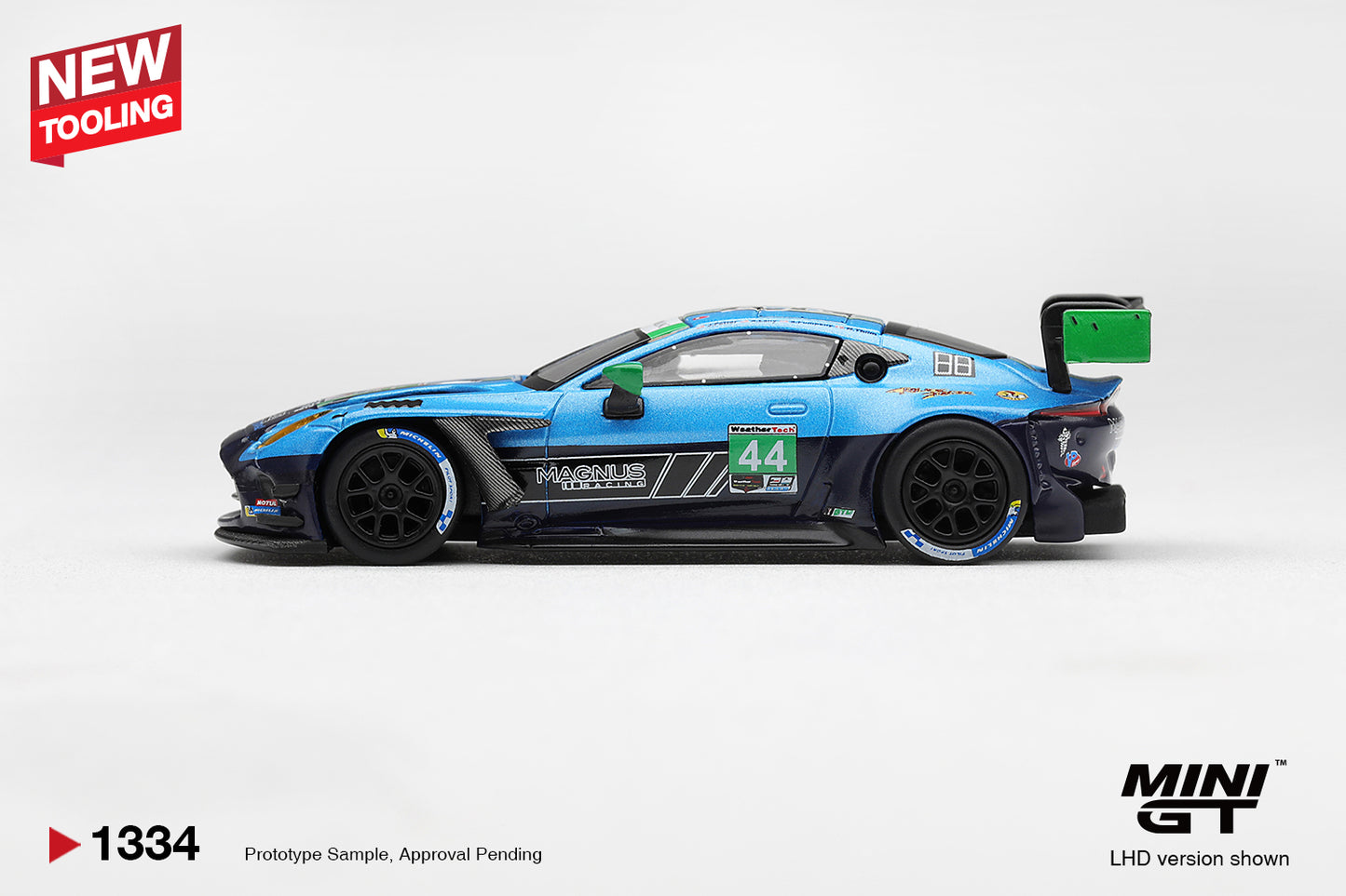 MINI GT Aston Martin Vantage GT3 Evo #44 Magnus Racing 2025 IMSA Daytona 24 Hrs | 1334 - PRE ORDER