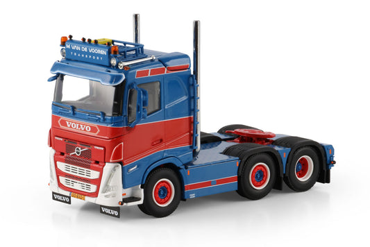 WSI MODELS Volvo FH5 Sleeper Cab 6X2 Twin Steer | M. van de Vooren Transport 1:50